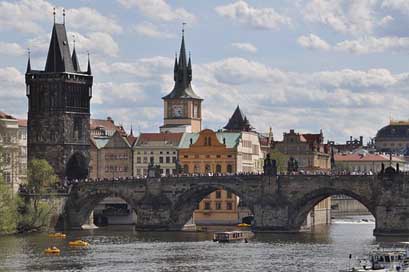 Prague Architecture Moldova Charles-Bridge Picture