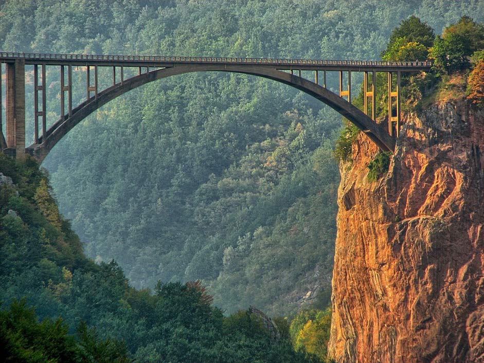 Rock Tara River Bridge