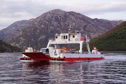 To Mountains Cove Ferry Picture