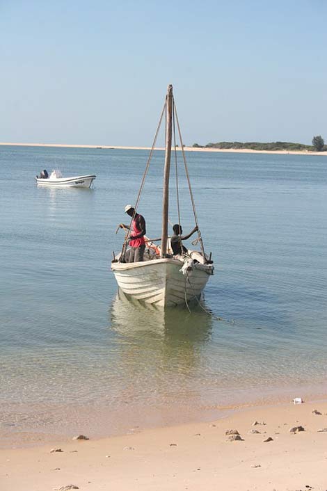 Boat Mozambique Fishermen Bazaruto