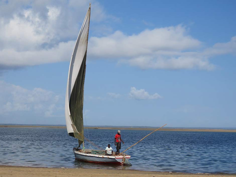  Mozambique Inhambane Dhow