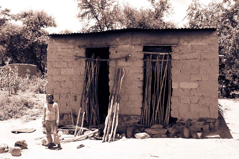 Hovel Poor Poverty Mozambique