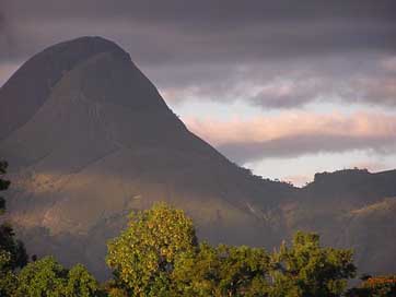 Mozambique Clouds Sky Mountains Picture