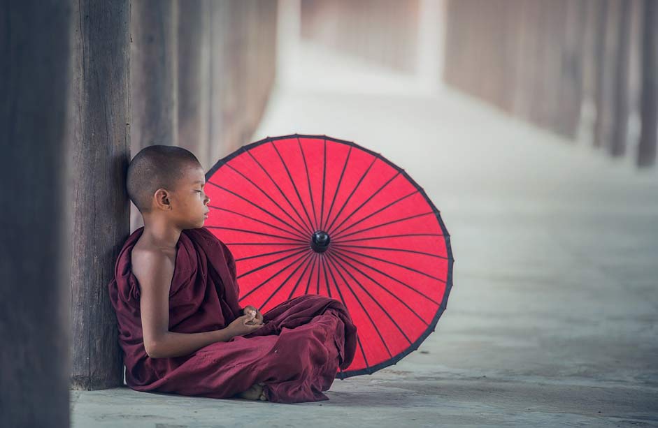 Umbrella Monastery Monk Buddhism