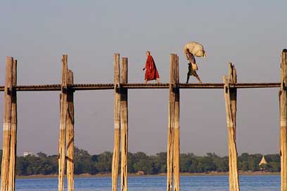 Burma Monk U-Leg-Bridge Myanmar Picture