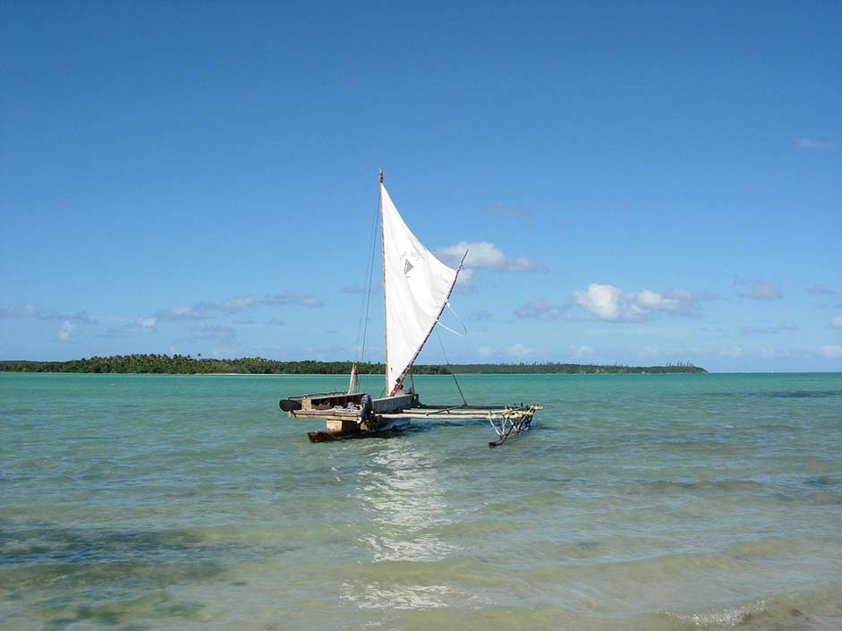 Sailing New-Caledonia Isle-Of-Pines Canoe