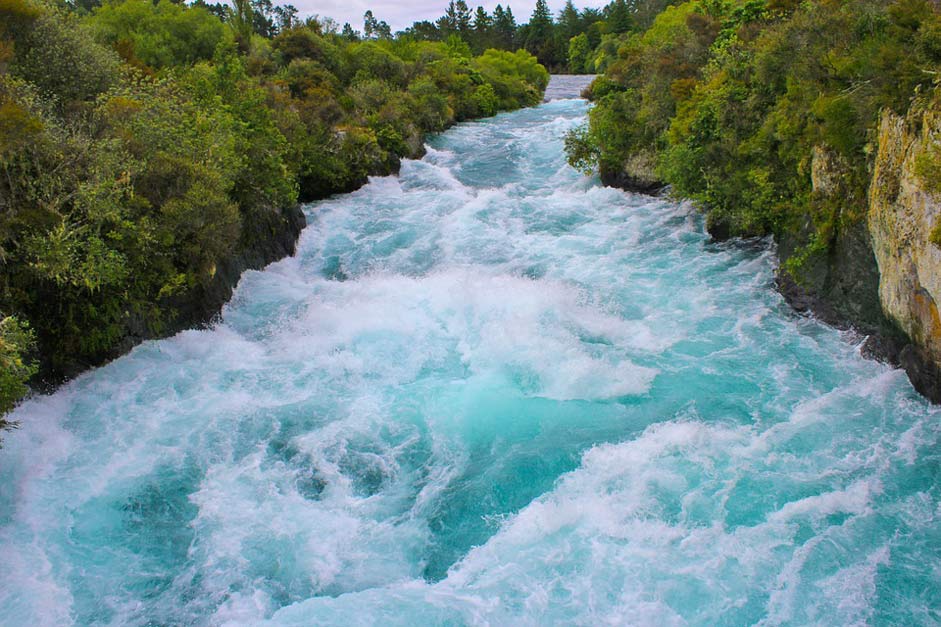 New-Zealand Waterfall Water Huka-River