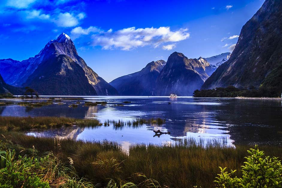 Scenic Landscape Milford-Sound Mitre-Peak