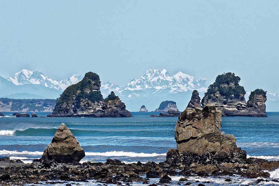 Ocean Rock Paparoa-National-Park New-Zealand