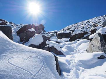 Sun Herzchen Heart Snow Picture
