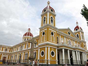 Church Cathedral Famous Building Picture