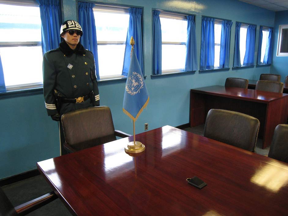  Conference-Room North-Korea-Border Border