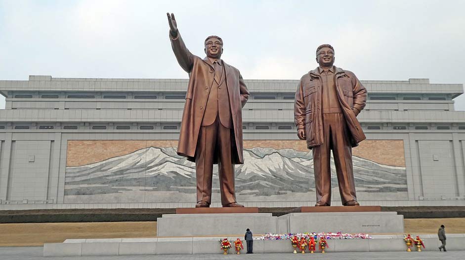 North-Korea Monument Man Human