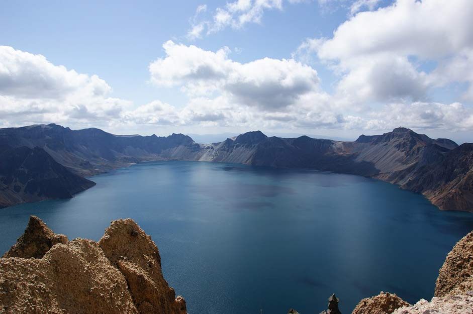  The-North-Spa The-Heavens-And-The-Earth Mt-Paektu