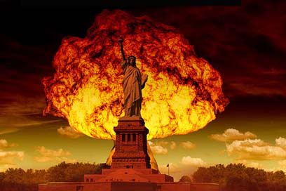 Statue-Of-Liberty  Atomic-Bomb Mushroom-Cloud Picture