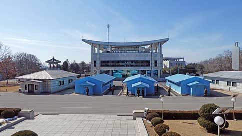 Horizontal Dmz Sky Travel Picture