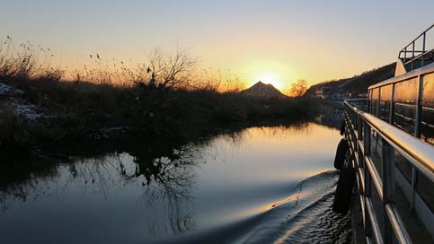 Sunset Yalu-River Winter North-Korea Picture