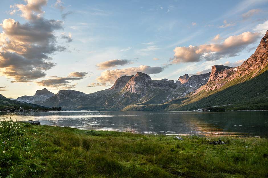 Sunrise Sea Mountains Landscape