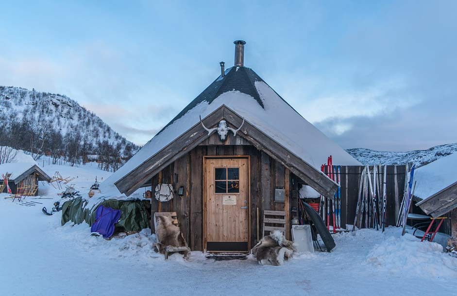 Ski-Shop Snowhotel Kirkenes Norway