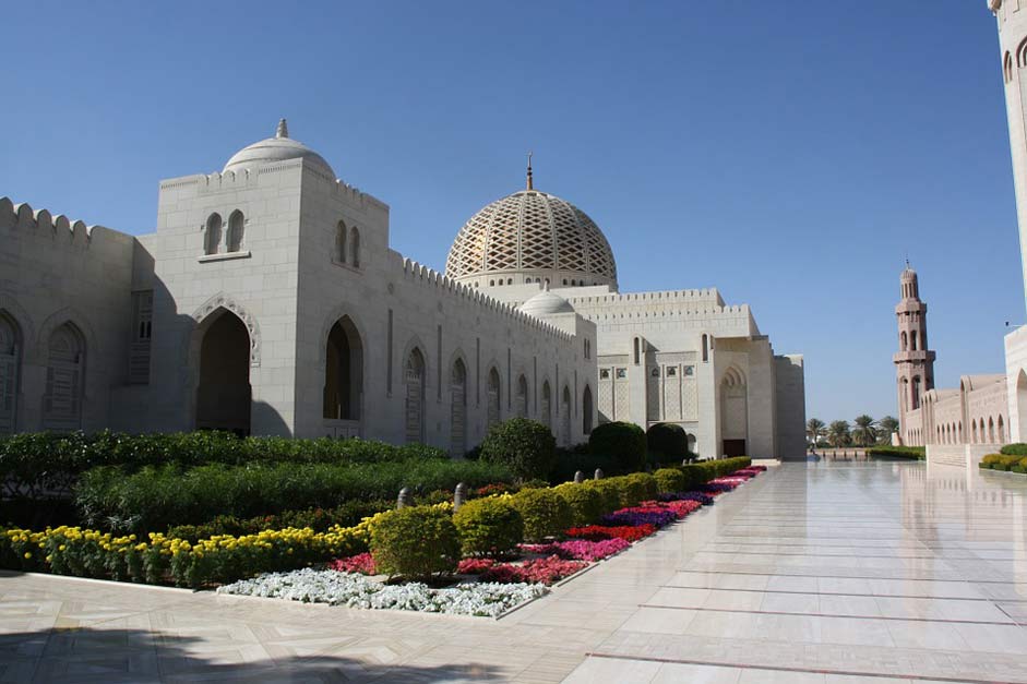 Mosque Sultan-Kaboos Grroe-Mosque Oman