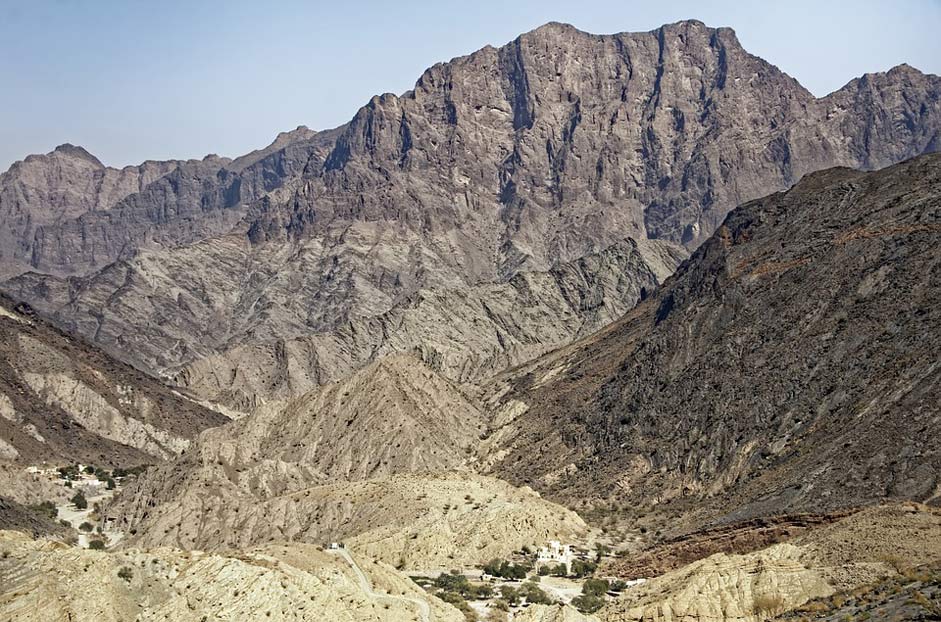 Desert Mountains Snake-Gorge Oman