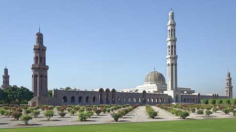 Oman Minaret Sultan-Qaboos-Grand-Mosque Muscat Picture