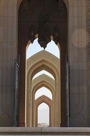 Sultan-Qaboos-Grand-Mosque  Architecture Oman Picture