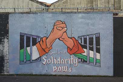 Mural Prisoner-Of-War Conflict Belfast Picture