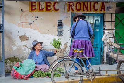 Peru Kindness People Travel Picture