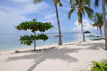 Beach By-The-Sea Water Sea Picture