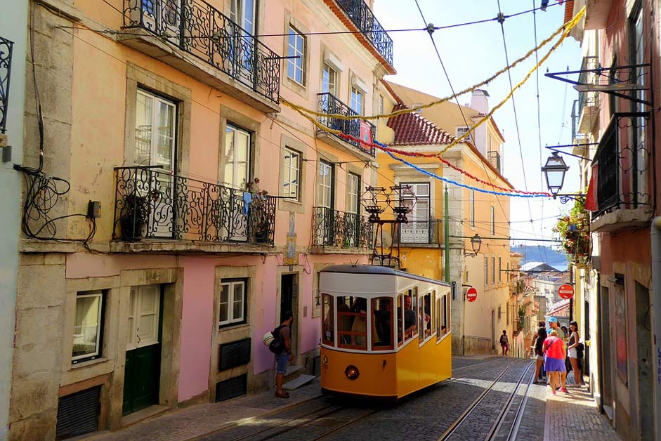 Portugal Town-Center Colorful Lisbon