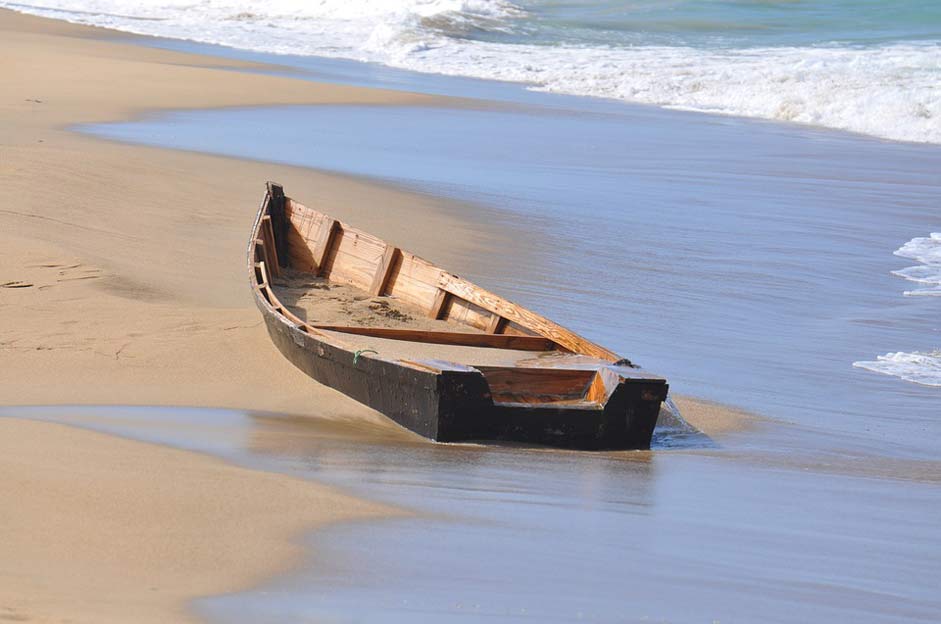 Beach Wooden-Boat Wreck Boat