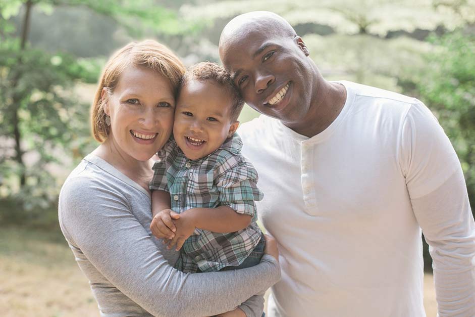 Mixed-Family Family Hair-Salon Commerce