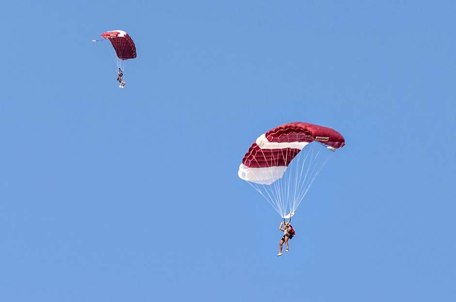 Qatar Parachute Sport Sky-Diving