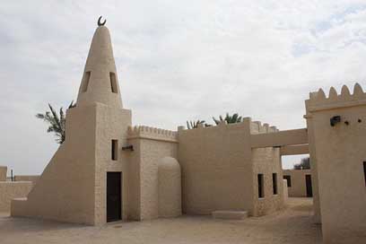 Qatar Desert Sand Fort Picture