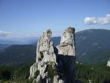 Pietrele-Doamnei Cliff Romania Rarau Picture