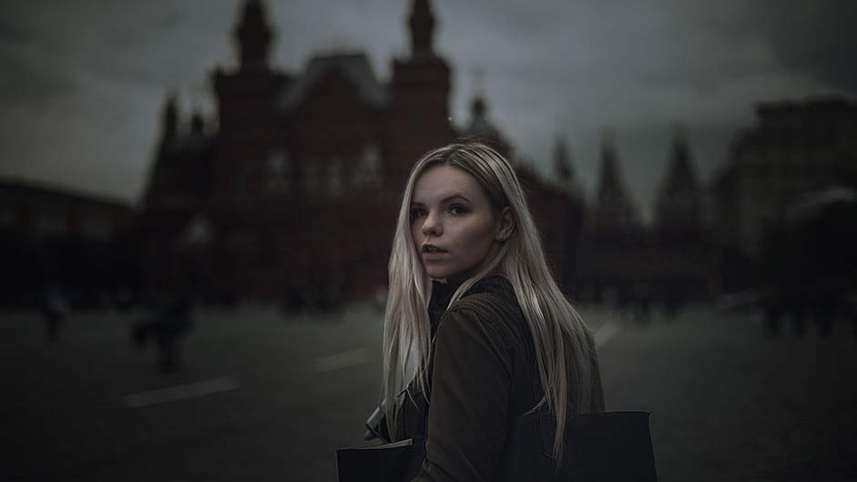 Dark Gloominess Red-Square Girl