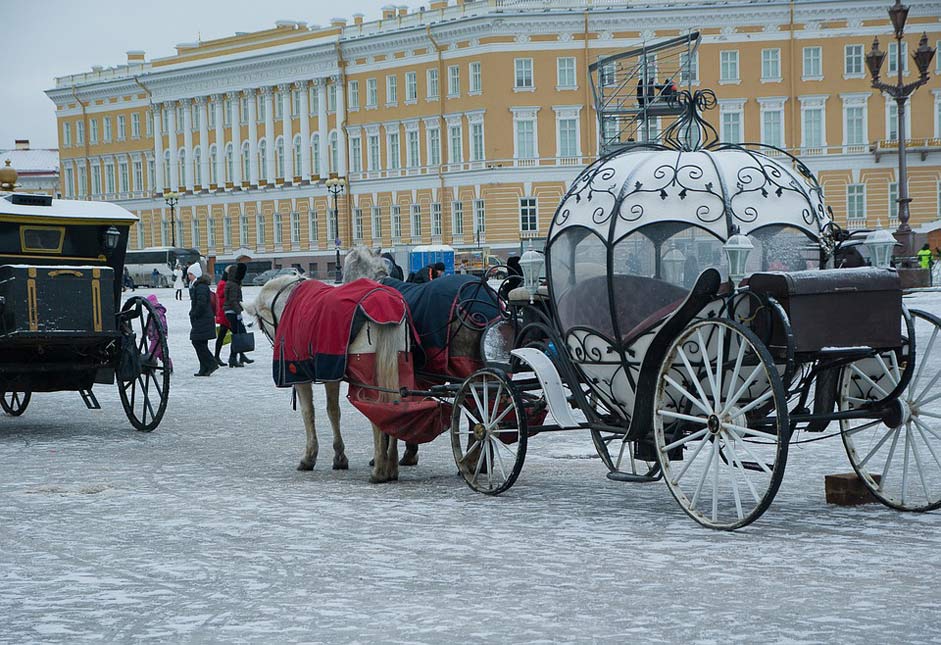  Carriages Saint-Petersburg Russia