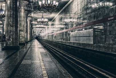 Platform Stop Railway-Station Metro Picture