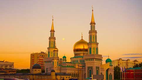 Moscow-Cathedral-Mosque Sky Ramadan Prospekt-Mira Picture