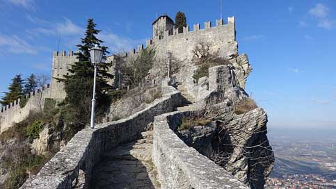 San-Marino  Landscape Rock Picture