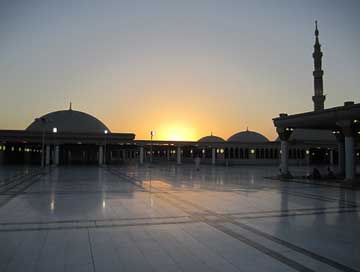 Saudi-Arabia Roof Mosque Sunset Picture