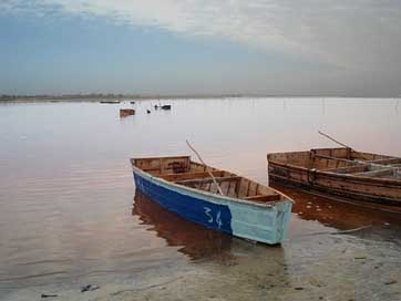 Boat  Senegal Lake Picture