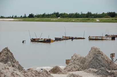 Senegal  Poverty Salt Picture