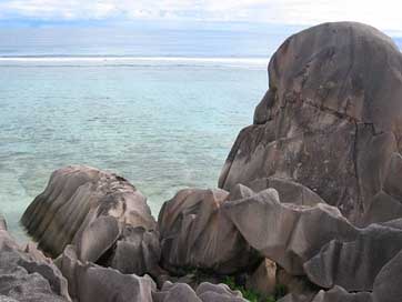 Rock Washed-Out Erosion Cliff Picture