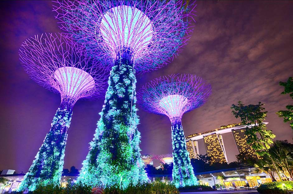  Long-Exposure Gardens-By-The-Bay Singapore