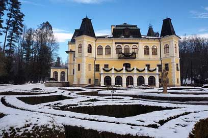 Betliar Lock Slovakia Manor-House Picture