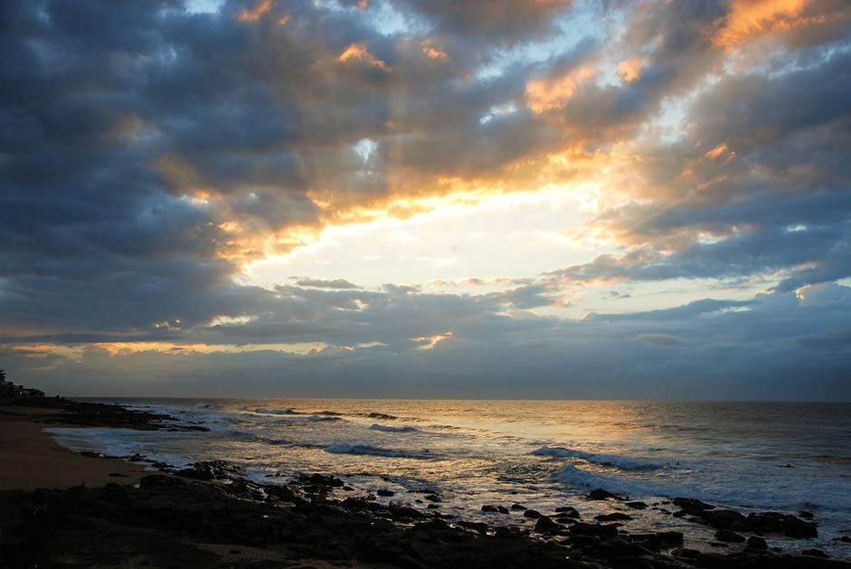  South-Africa Dolphin-Coast Beach