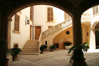 Courtyard South Stairs Arcade Picture