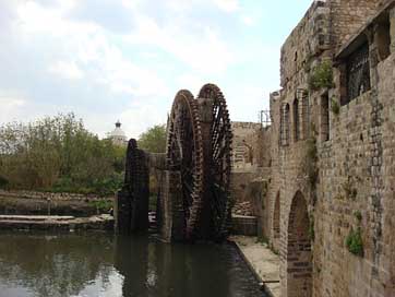 Hama  Waterwheel Syria Picture